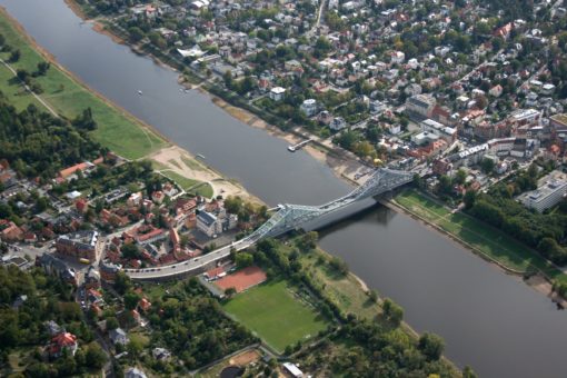 Blaues Wunder in Dresden Blaues Wunder in Dresden