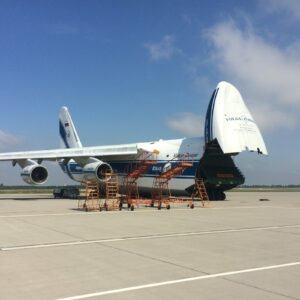 Antonov AN-124