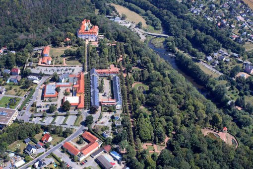 Barockschloss und Park Lichtenwalde Barockschloss und Park Lichtenwalde
