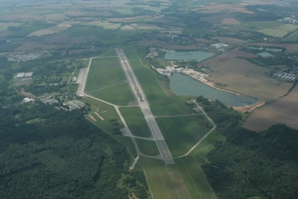 Flugplatz Altenburg-Nobitz aus der Luft